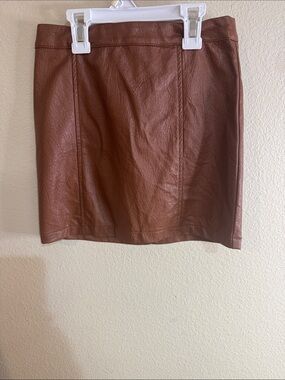 art class Faux Leather Mini Skirt in Chestnut Brown